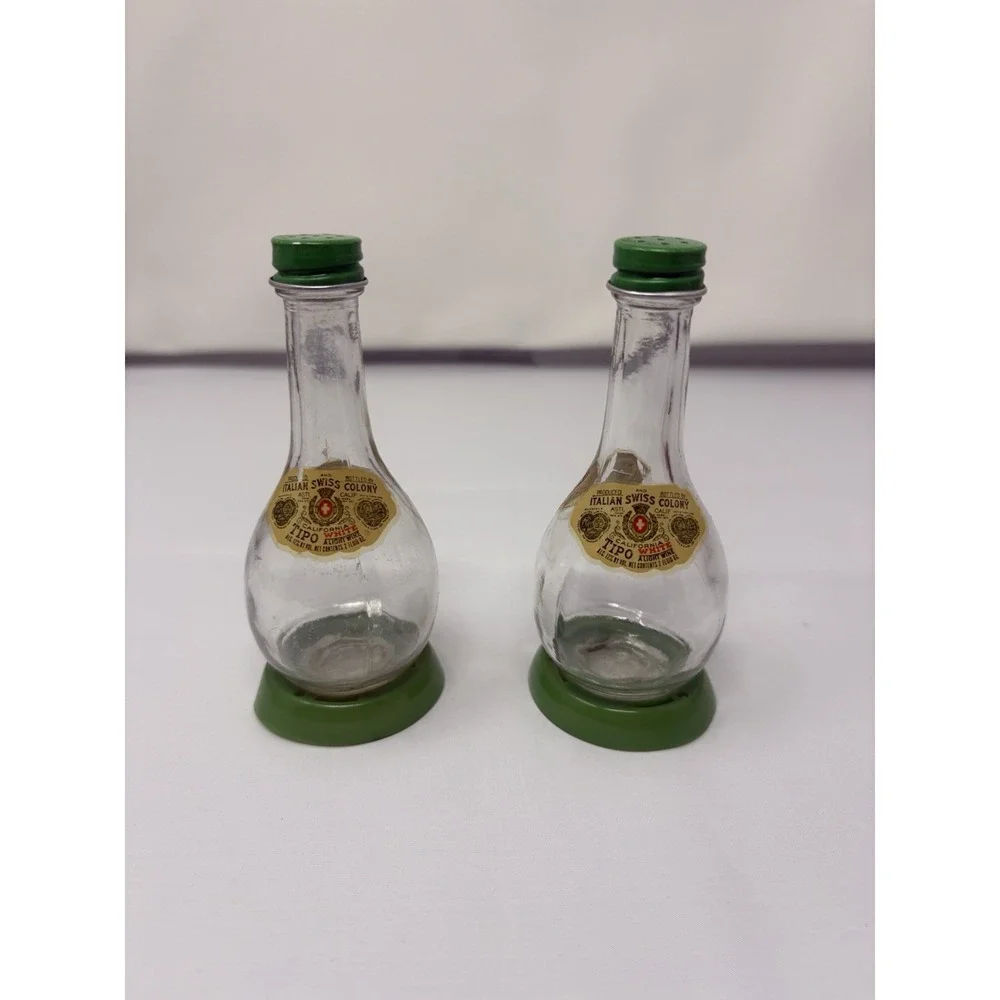 VTG Italian Tipo SWISS COLONY Wine Bottle Salt & Pepper Shaker Set, 5
